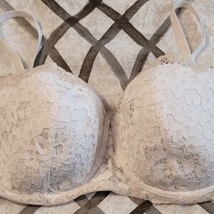 Balconet, ivory lace bra, antique beige lace detail, 40D, removable straps